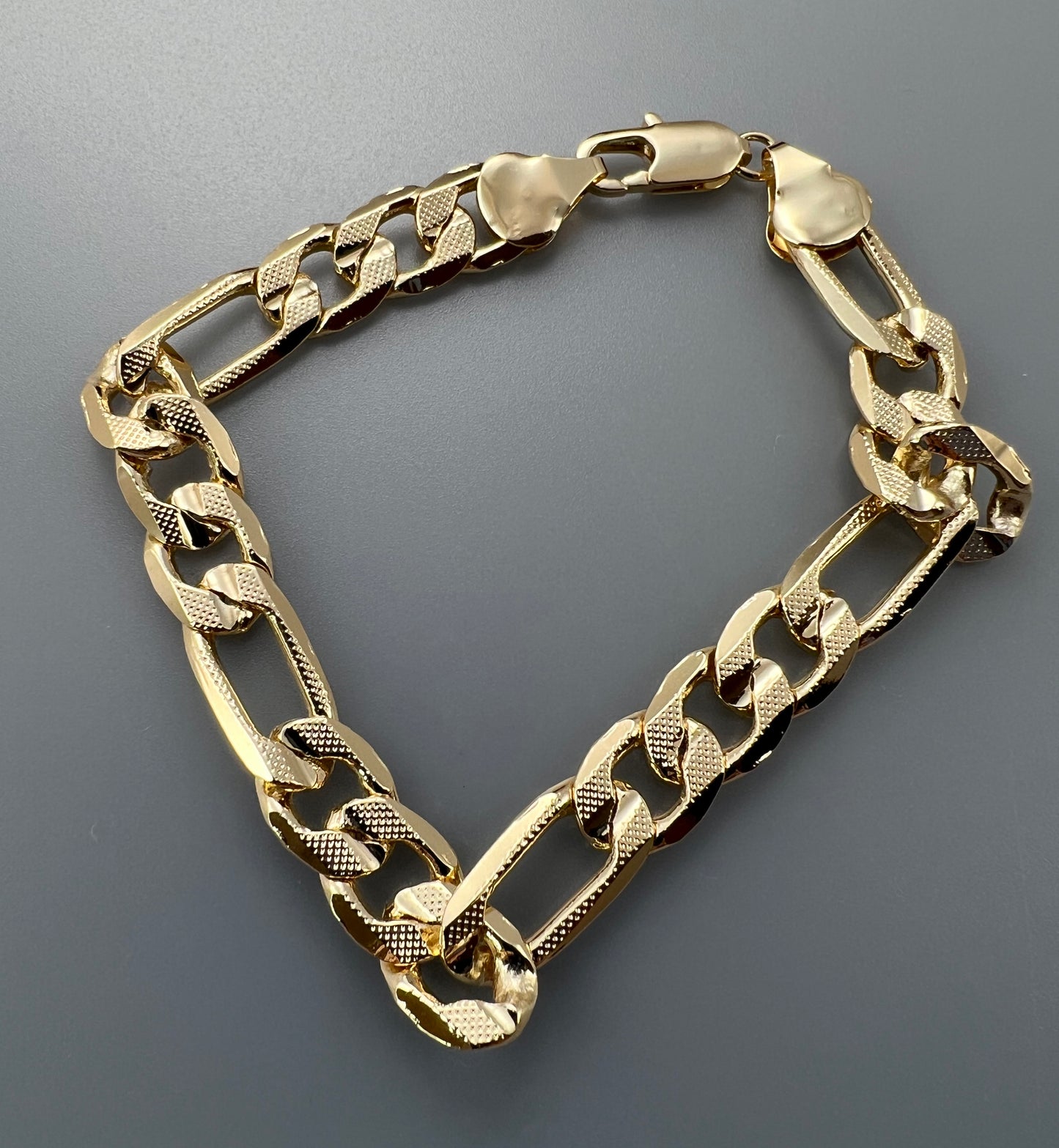 Chain or Bracelet Figaro Link with Diamond Cut 18K Gold Filled. Bundle and Save. FREE SHIPPING on orders of $100 and over.  Sam's Jewelry World USA.